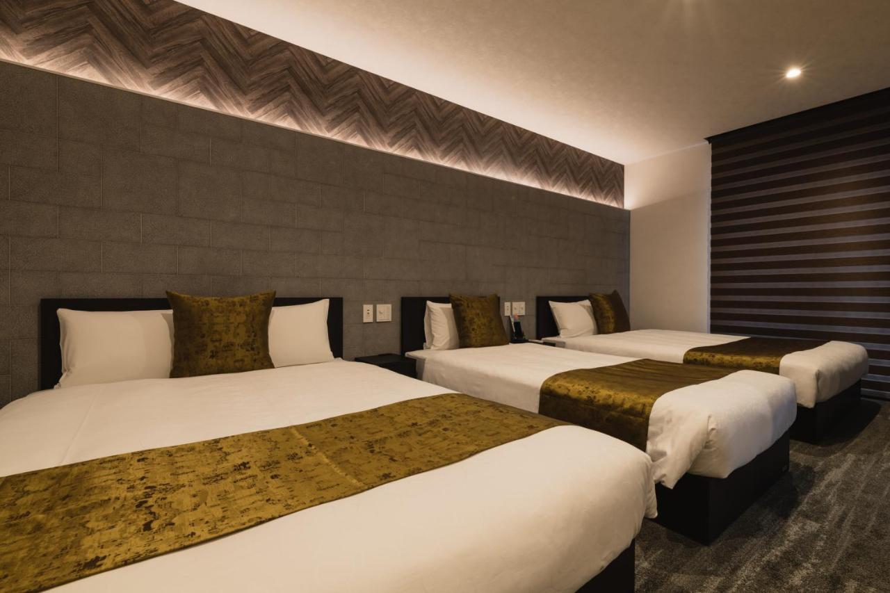 Grand Base Crane Lejlighedshotel Fukuoka  Eksteriør billede