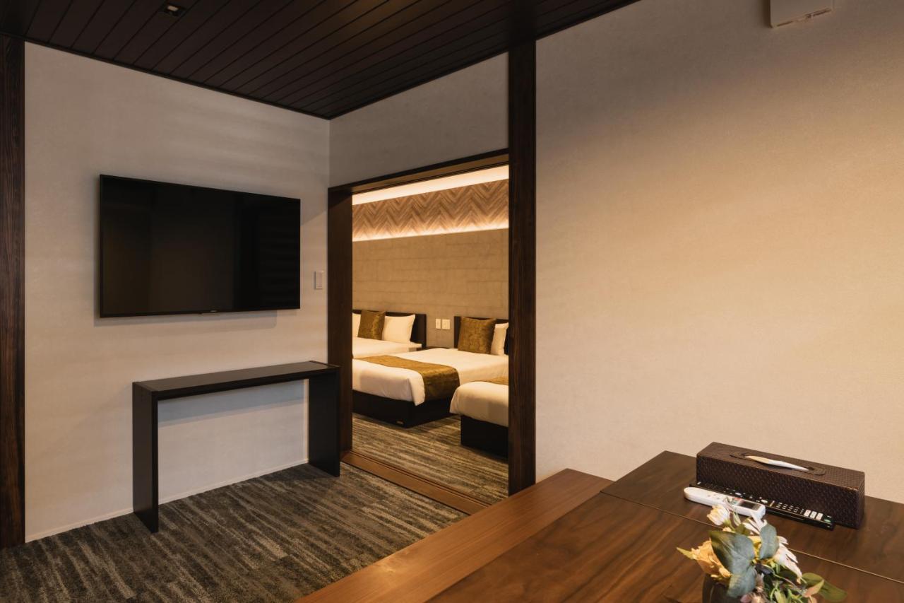 Grand Base Crane Lejlighedshotel Fukuoka  Eksteriør billede